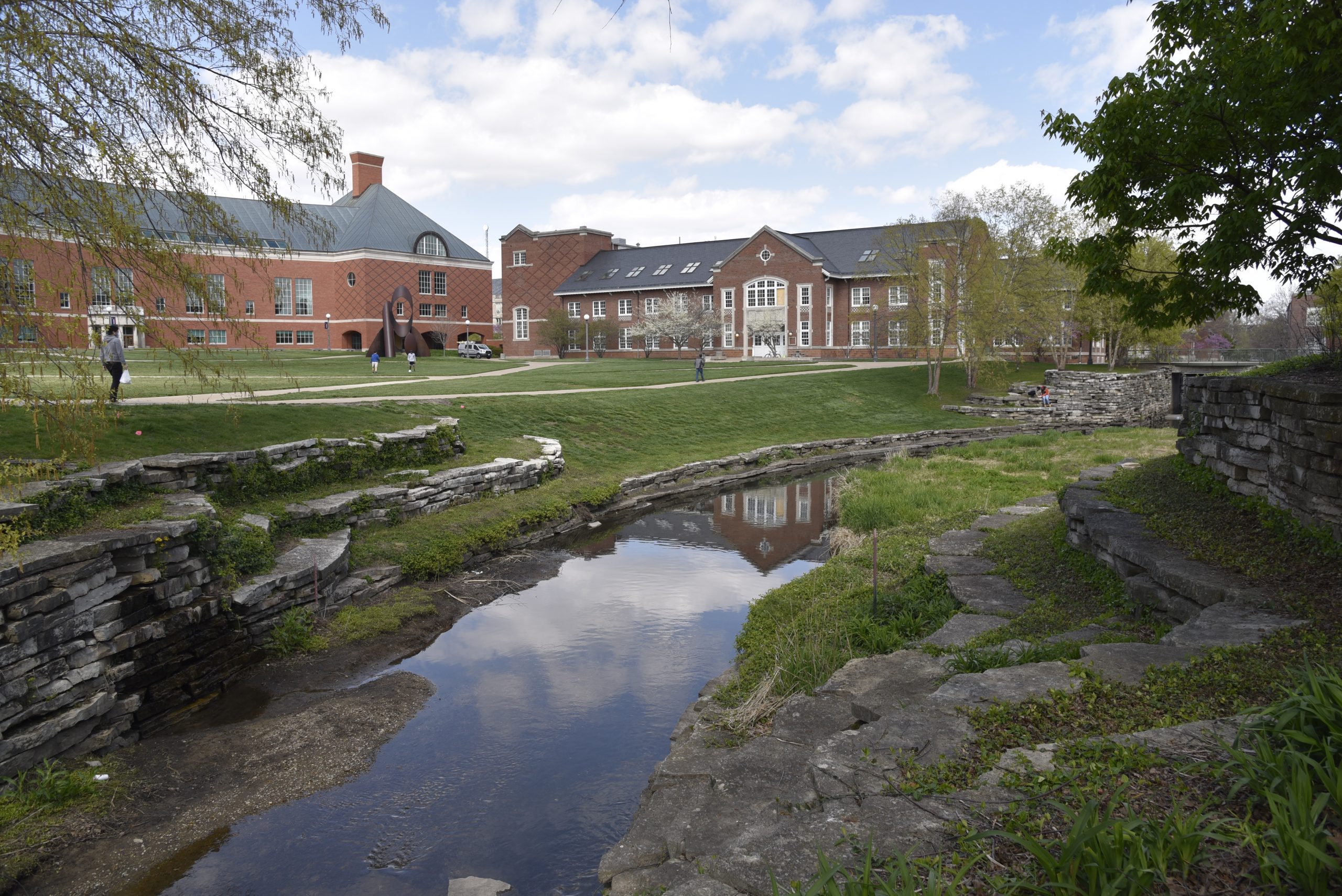 Grainger College of Engineering quad